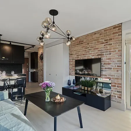 Apartment Golden Hour Apartments- Grunwaldzka 42